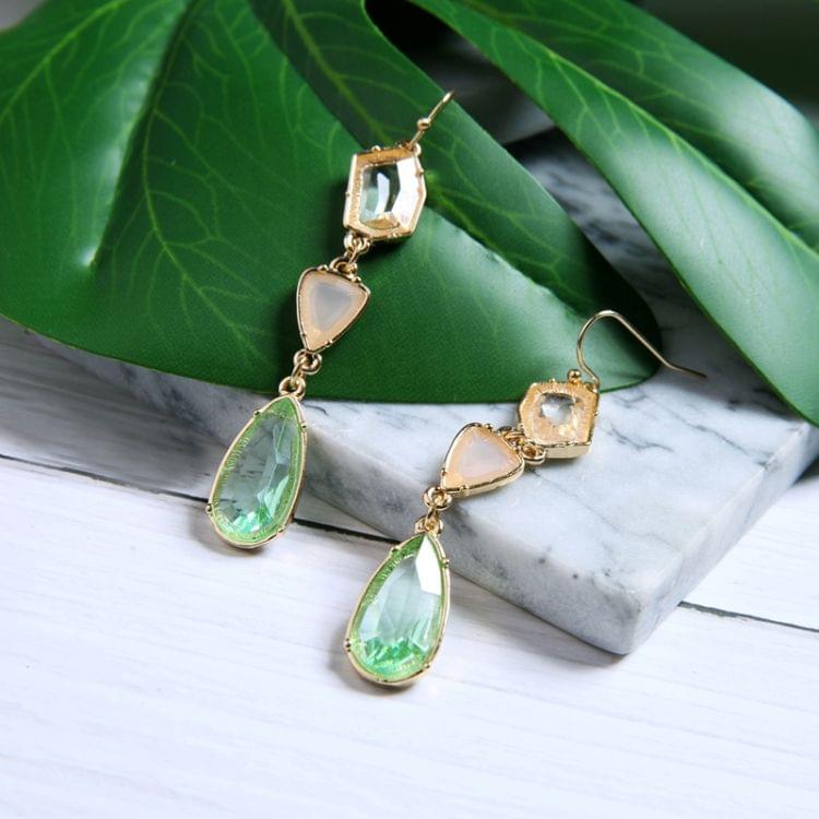 Fashion Simple Crystal Waterdrop Shape Earring for Women