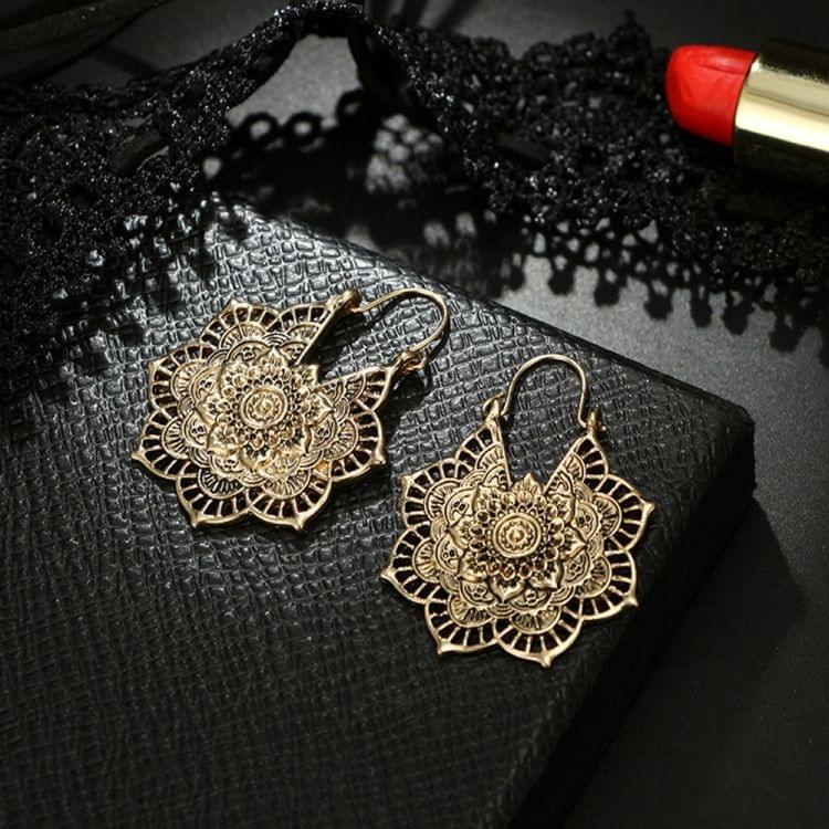 Vintage Ethnic Style Metal Openwork Flower Flower Earrings Bohemian Carved Earrings(Gold)