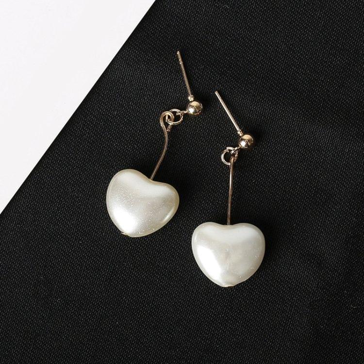 Vintage Women Love Heart Pearl stud Earrings