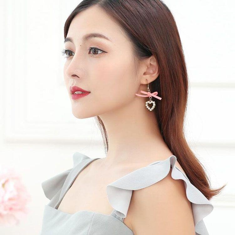 Pink Cloth Bowknot Pearl Heart Shape Earrings For Women