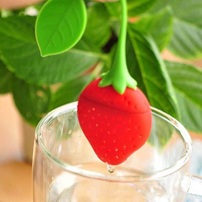 2PCS Strawberry Shape Silicone Kitchen Tea Strainer Tea Infuser Tea Bag(random)