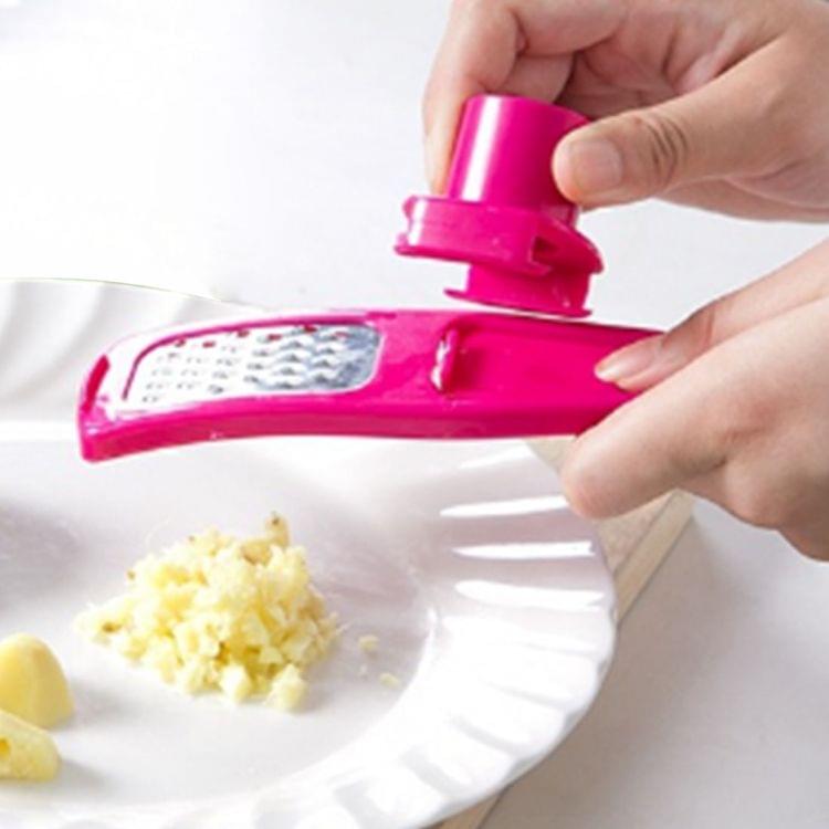 2 PCS Multi-function Grinding Garlic Ginger Mill Cut Garlic Press Utensils Grater Planer Tool(Red)