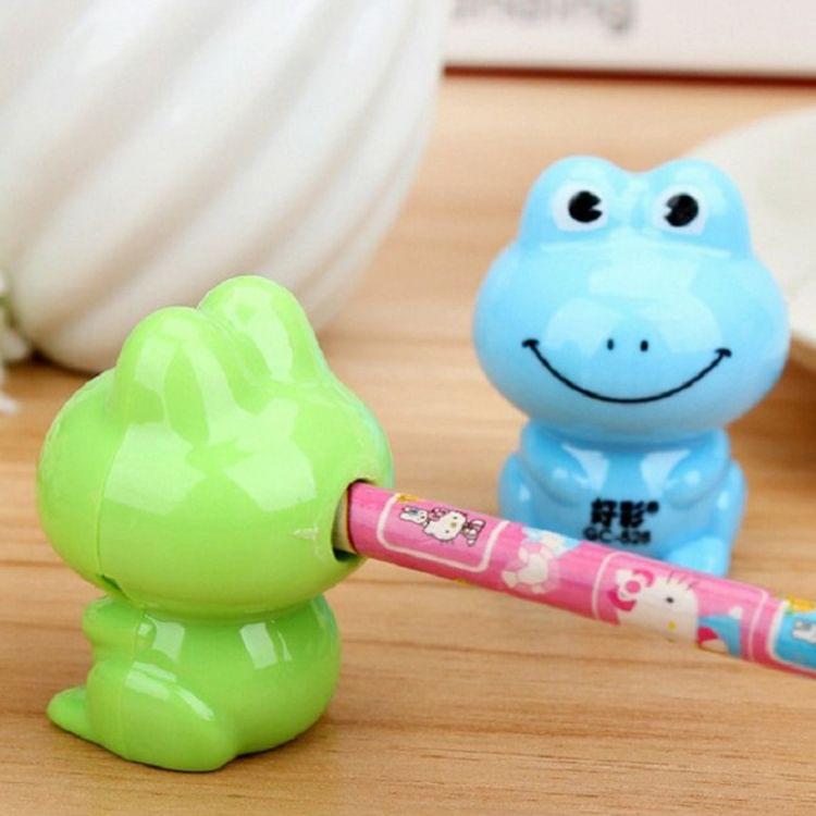 Kawaii Frog Shape Pencil Sharpener Cutter Knife Gift Student Stationery, Random Color