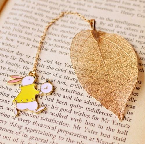 3 PCS Cute Cartoon Leaf Texture Metal Bookmark Business Gift Student Stationery(Rabbit)