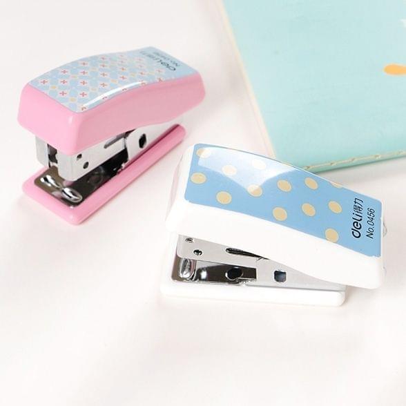 Creative Stationery Deli Geometry Stapler Colorful Fashion Stapler School Office Supplies Small, Size: 4.9*2.2cm, Random Color Delivery