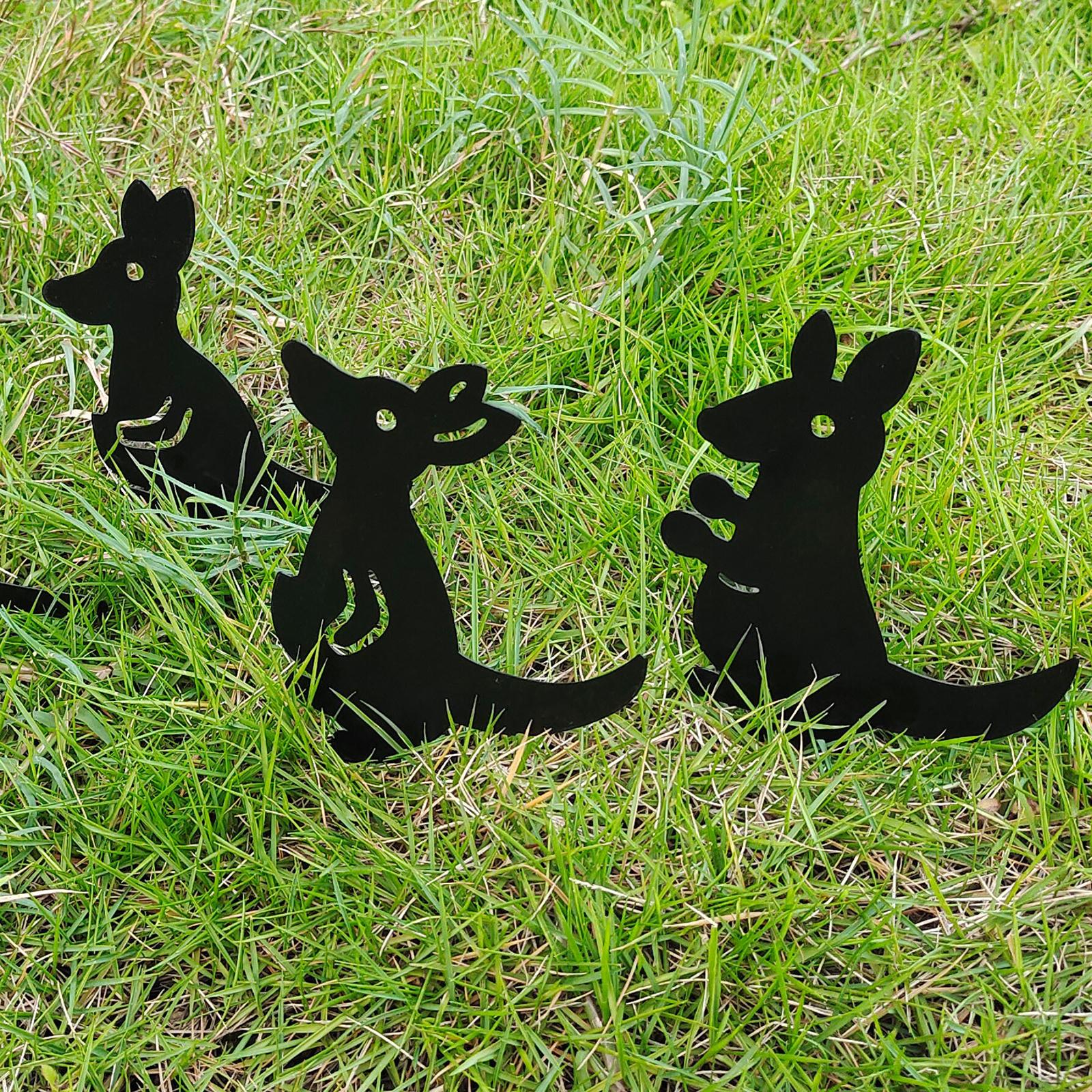 Animal Roo Set Yard Art Outdoor Garden Backyard Stakes Iron Yard Decor