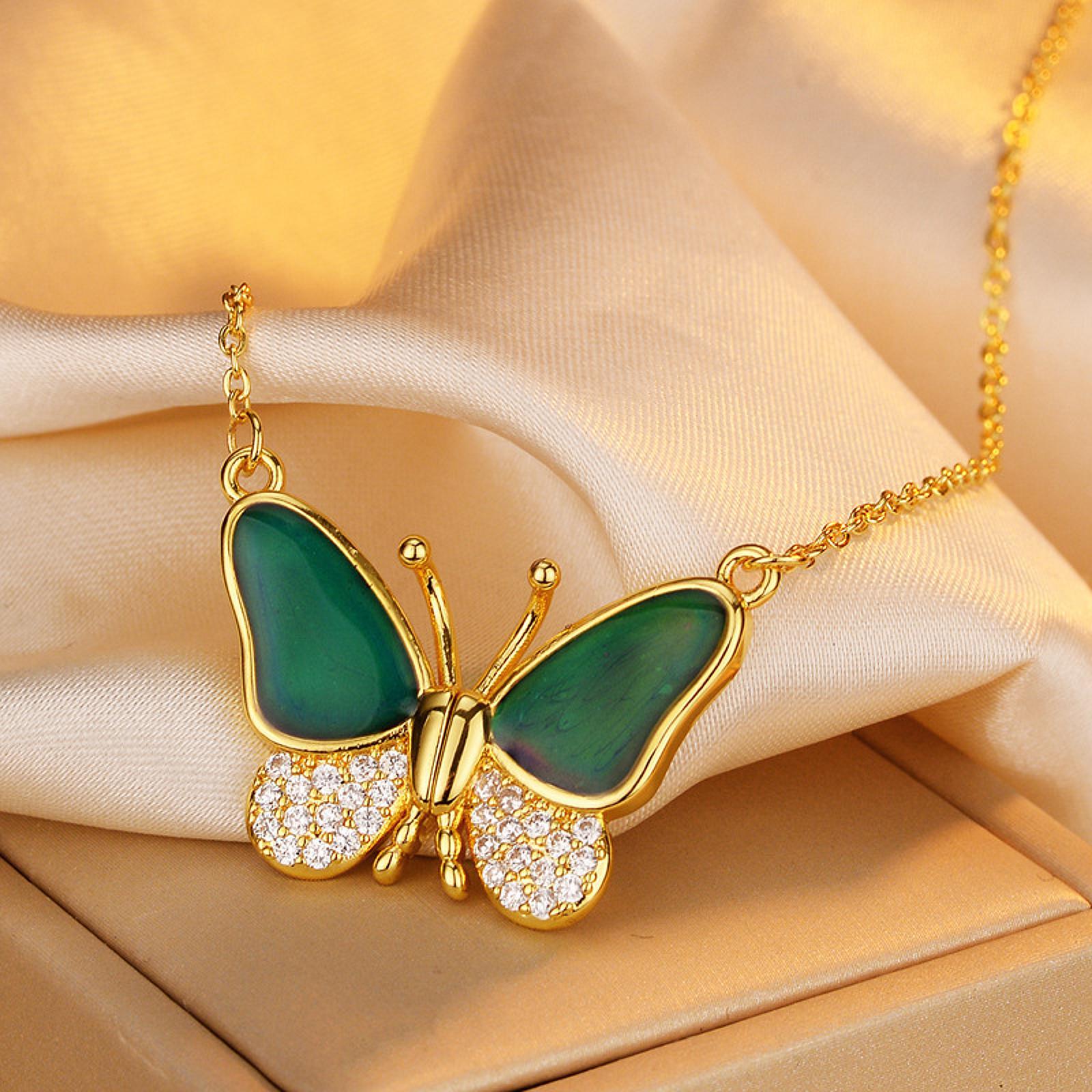 Butterfly Pendant Necklace Chic Unique Jewelry Charm for Gift Party Festival