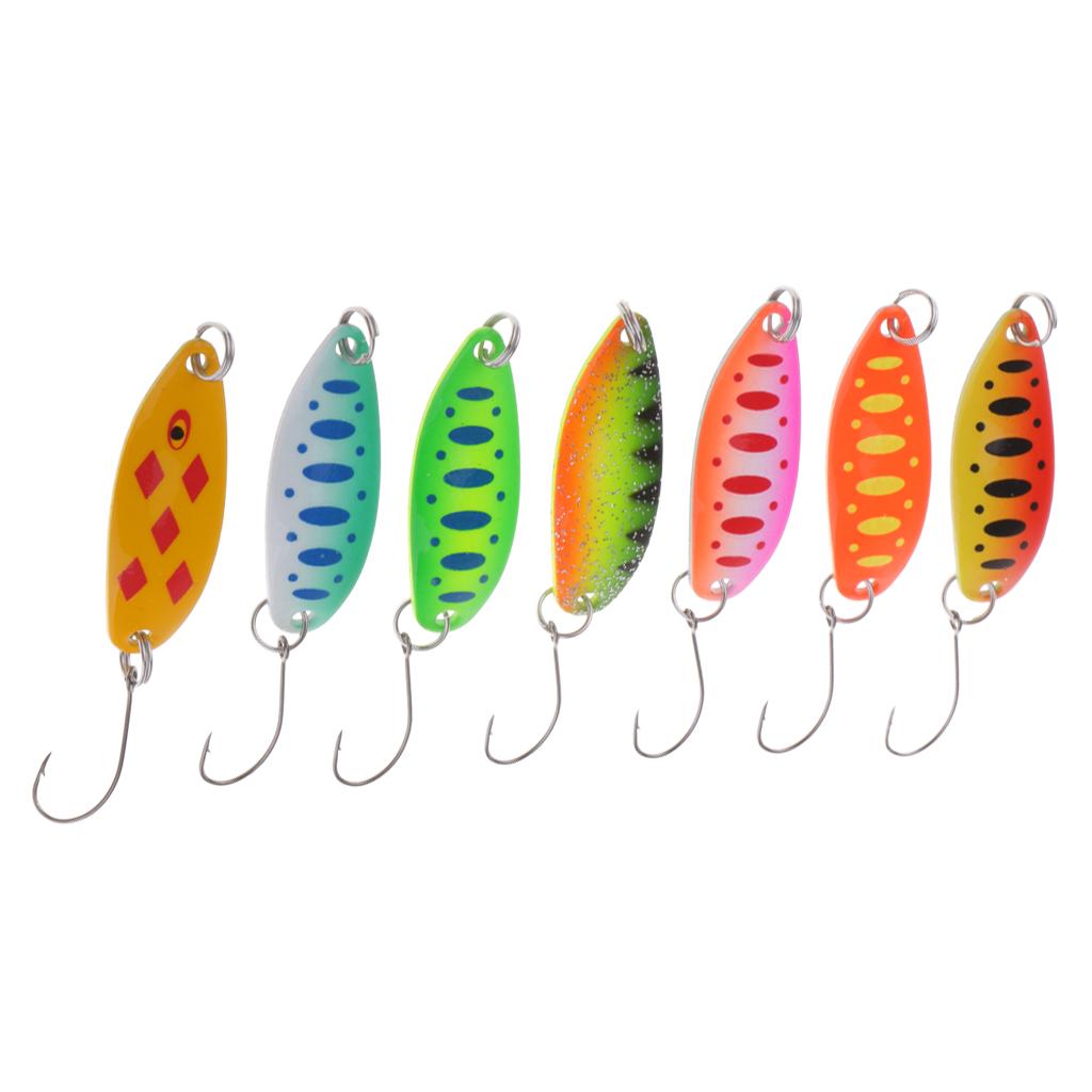 7Pcs Metal Spoons Fishing Lures Hard Sequins Baits with Single Hook 3.5cm