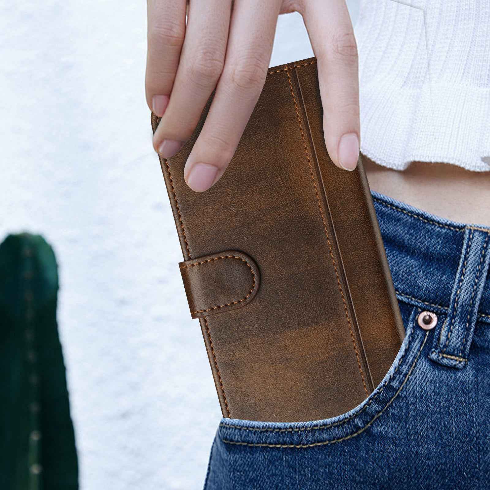 For Xiaomi 17 Pro Cases Wallet Stand Retro Texture Leather Phone Cover with Lanyard - Brown