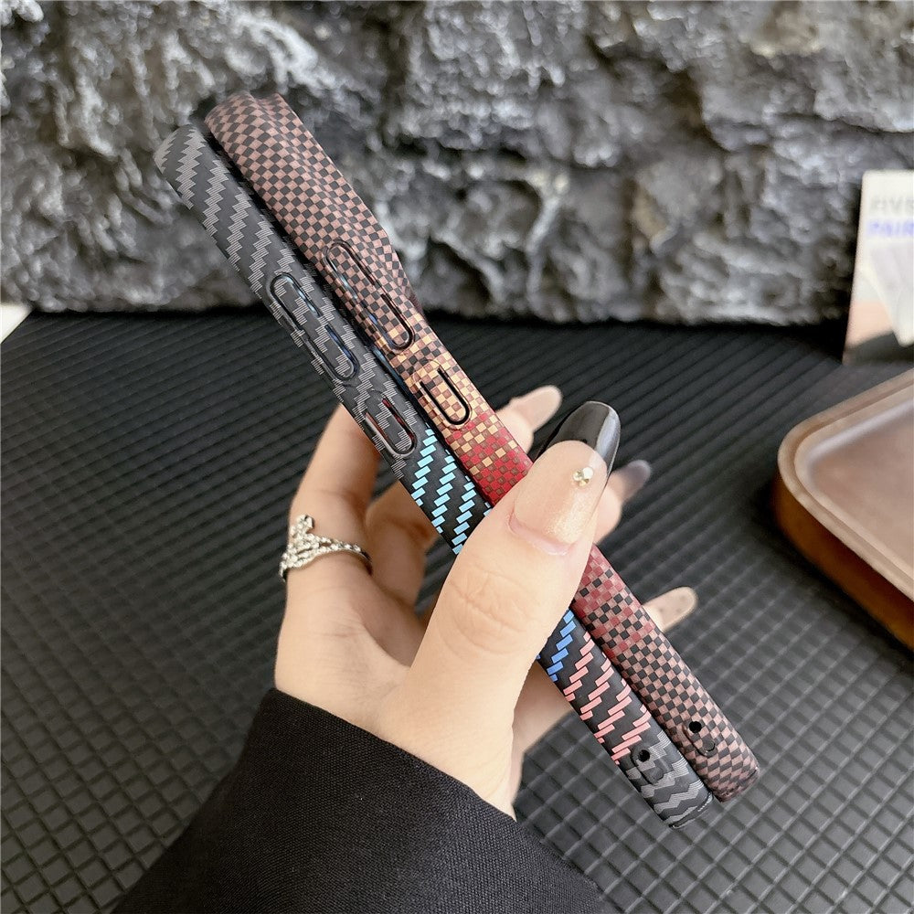 For Xiaomi 17 Pro Max Case Carbon Fiber Texture PC + TPU Phone Cover Magnetic Case - Black / Dots