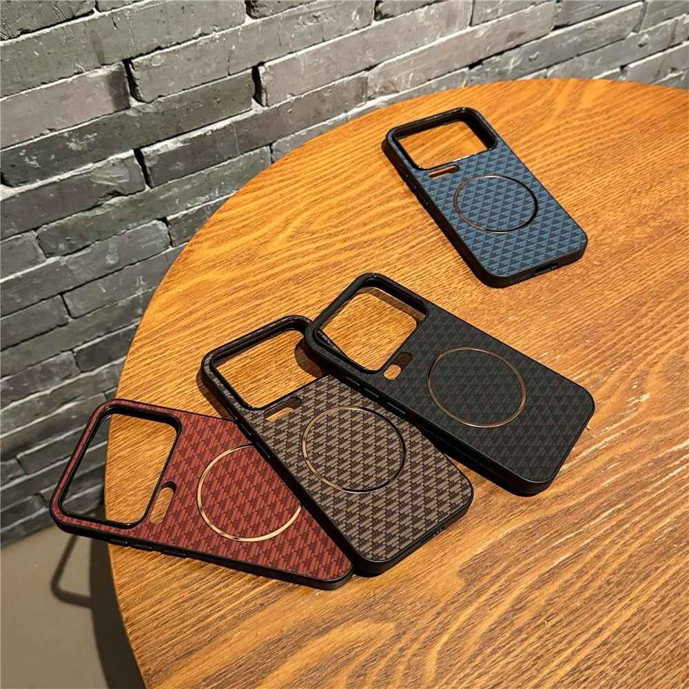 For Xiaomi 17 Pro Magnetic Case Triangular Mountain Texture PC + TPU Phone Cover - Black