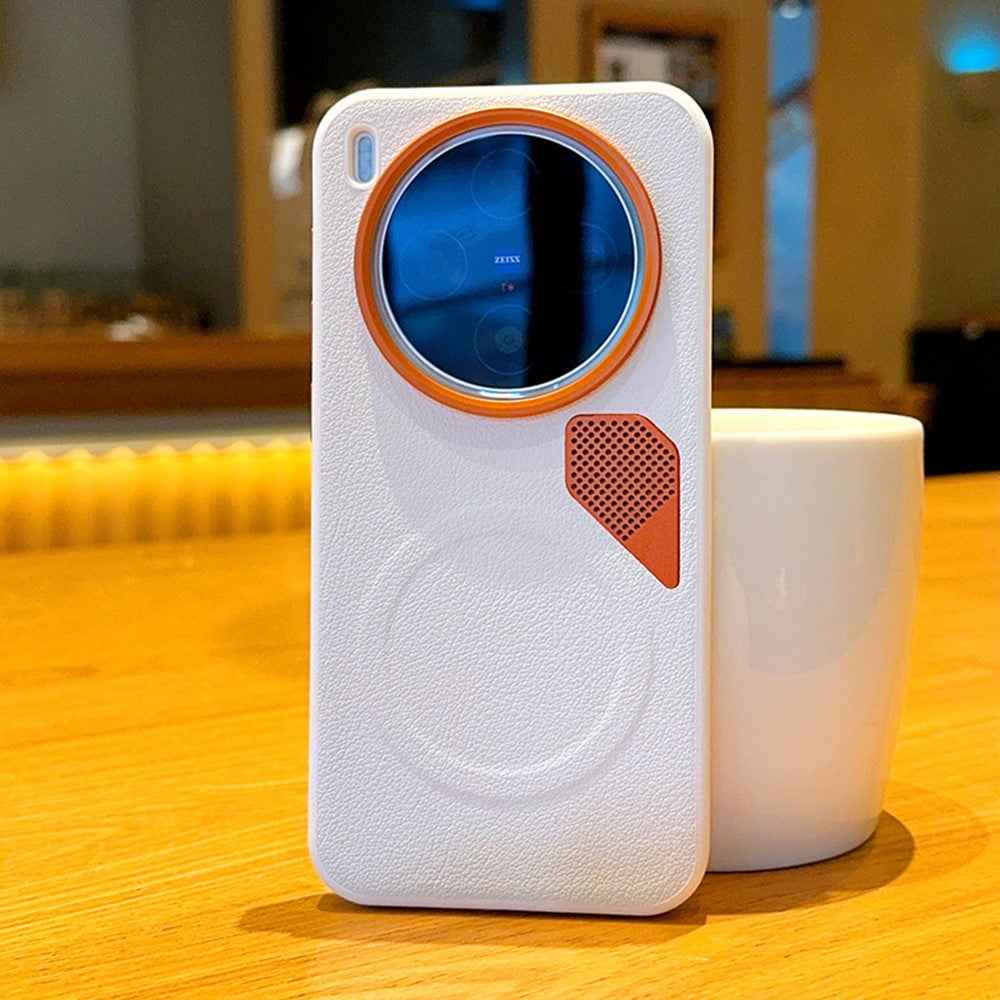 For vivo X300 5G Magnetic Case Leather Coated PC + TPU Phone Cover with Heat Dissipation Sheet - White