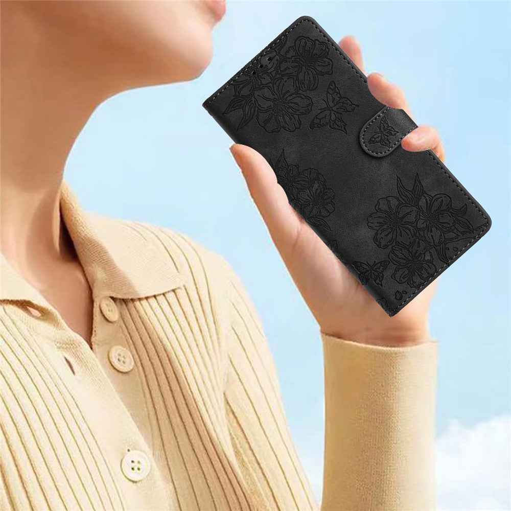 For Xiaomi 17 Pro Case Butterfly Flower Pattern Skin-Touch Leather Phone Cover - Black