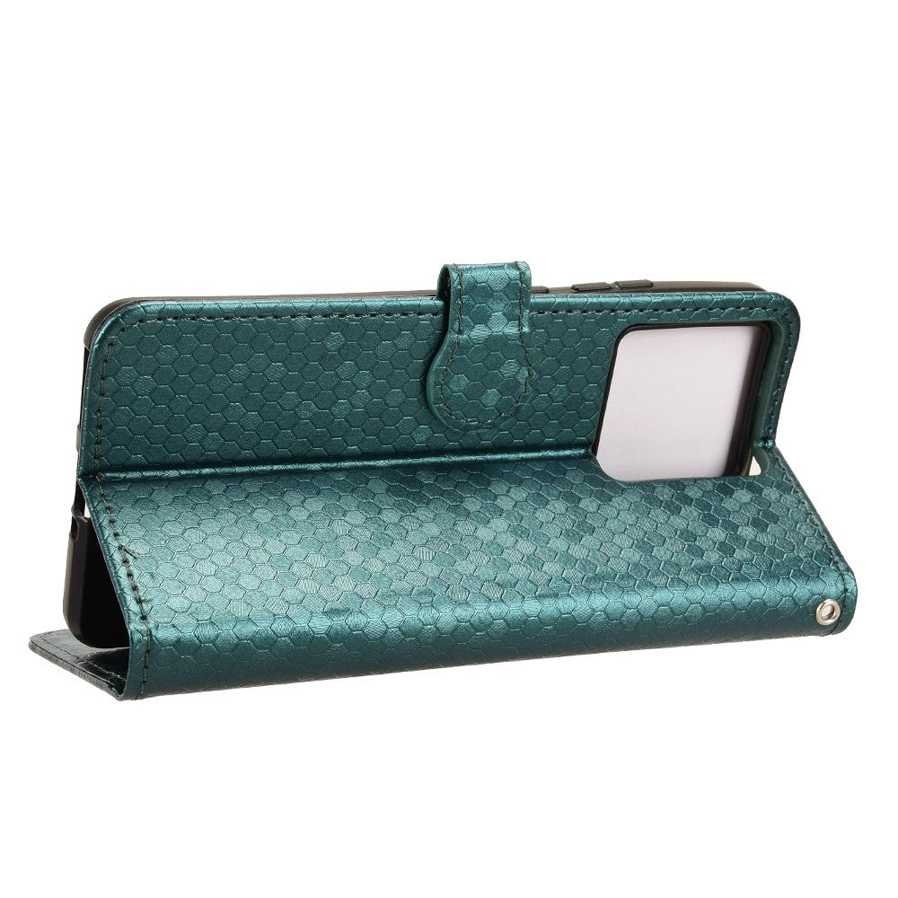 For Motorola Edge 70 5G Wallet Case Dot Pattern Imprint PU Leather Phone Cover with Wrist Strap - Green