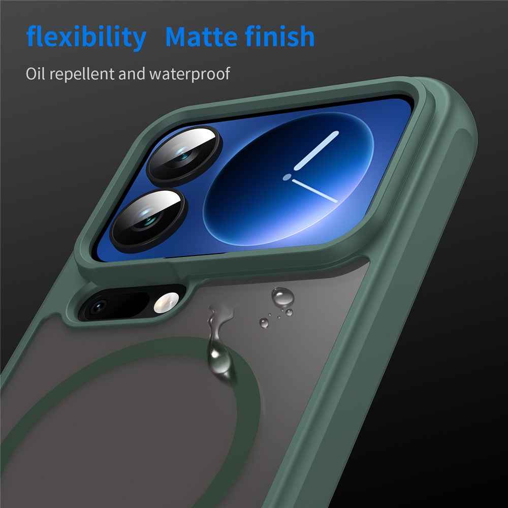 For Xiaomi 17 Pro Magnetic Case Anti Drop PC + TPU Phone Cover - Green