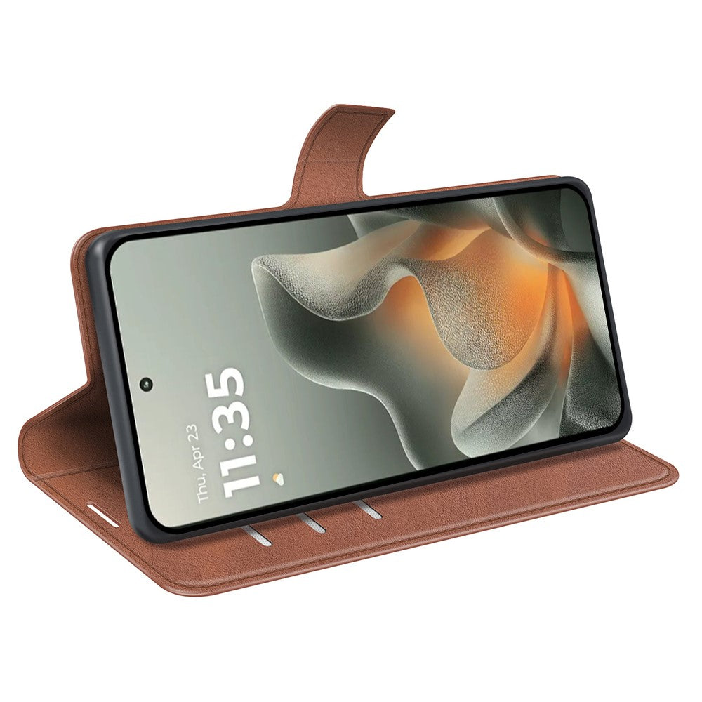 For Motorola Edge 70 5G Stand Case Anti-Scratch Calf Texture Leather Phone Cover - Light Brown