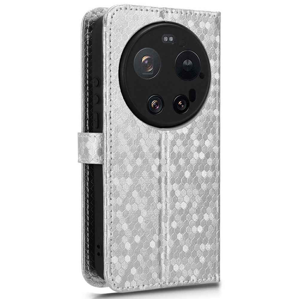 For Xiaomi 17 Ultra 5G Wallet Case Dot Pattern Imprint PU Leather Phone Cover with Wrist Strap - Silver