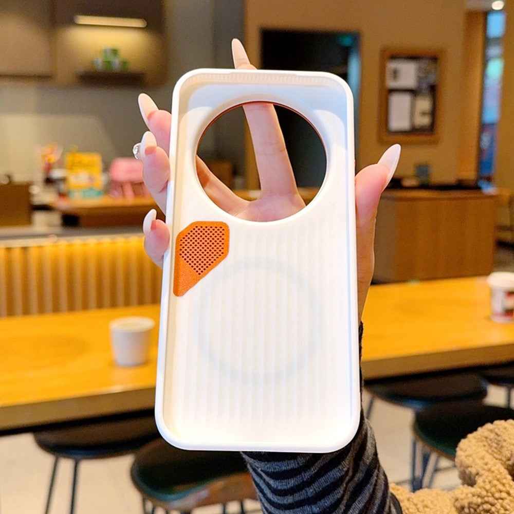 For Xiaomi 17 Ultra 5G Magnetic Case Leather Coated PC + TPU Phone Cover with Heat Dissipation Sheet - Black