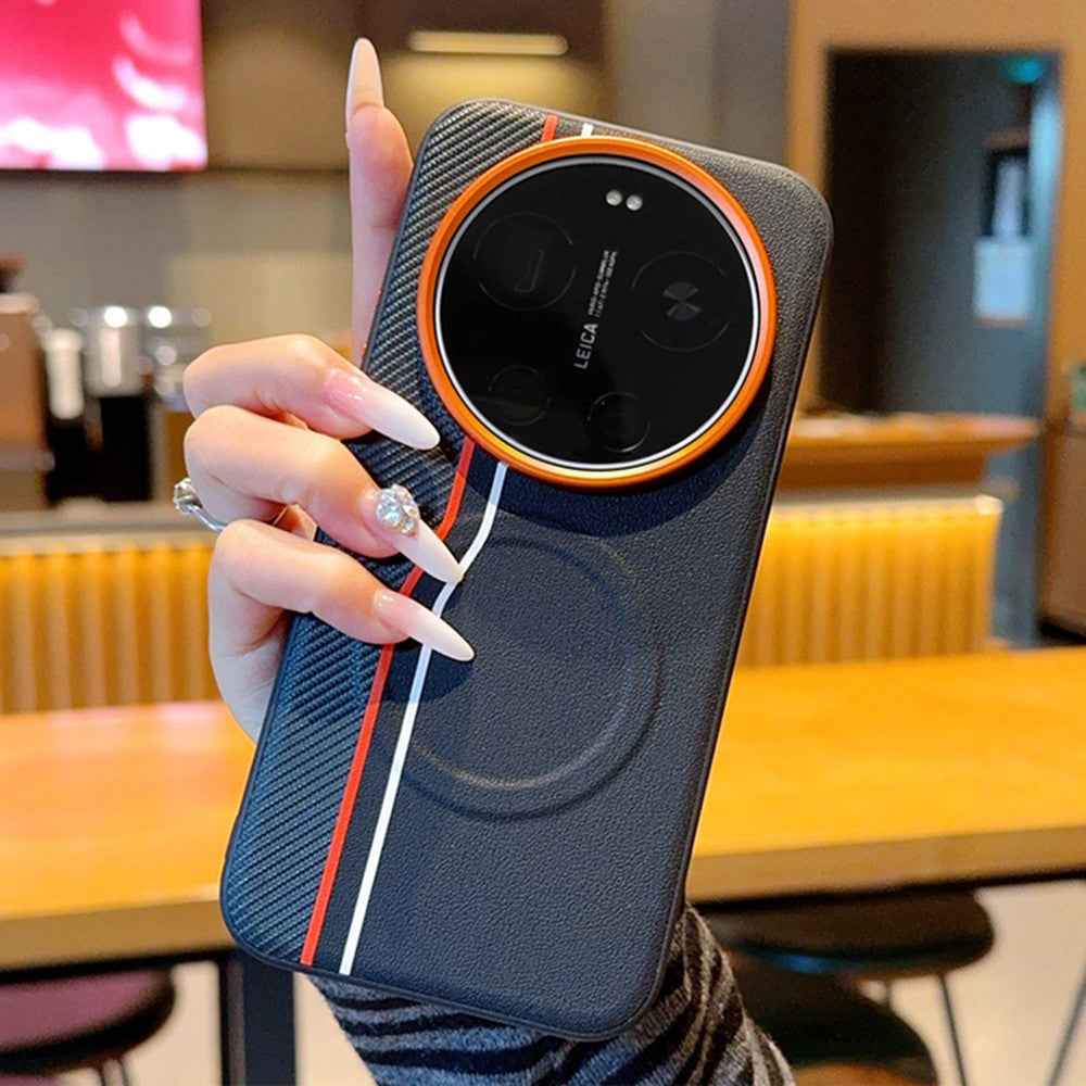 For Xiaomi 17 Ultra 5G Magnetic Case Dual Color Line Leather Coated PC + TPU Phone Cover - Black