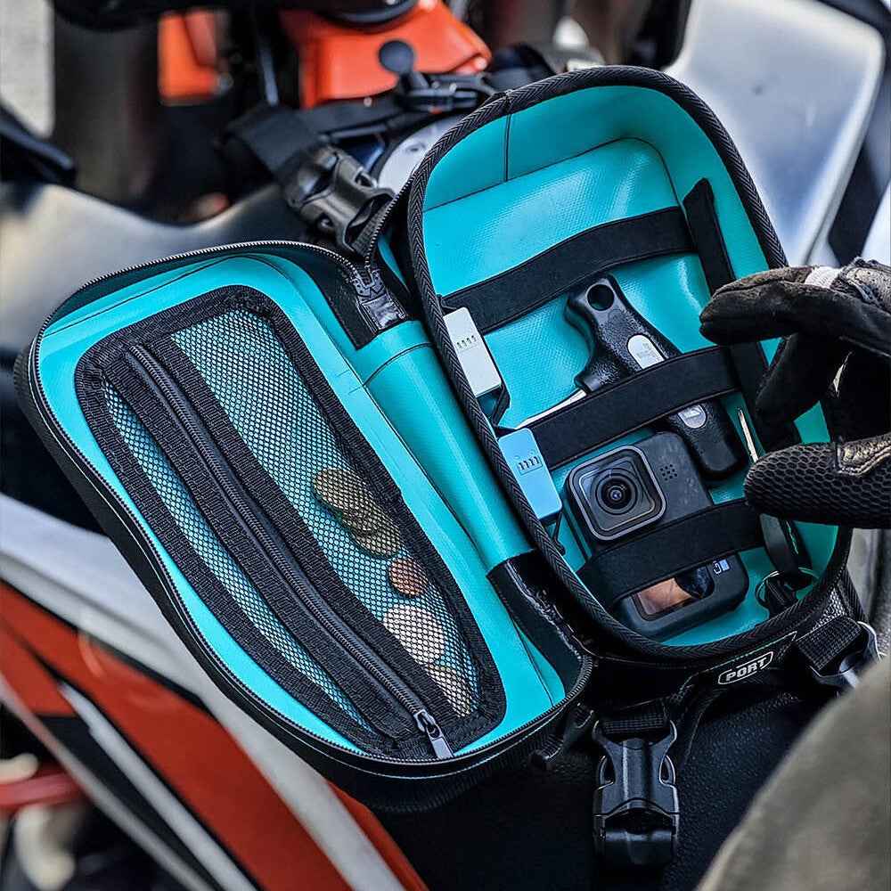 RHINOWALK MCY2601 2L Motorcycle Tank Bag Waterproof Reflective Front Storage Bag for TRaverse Series - 2L