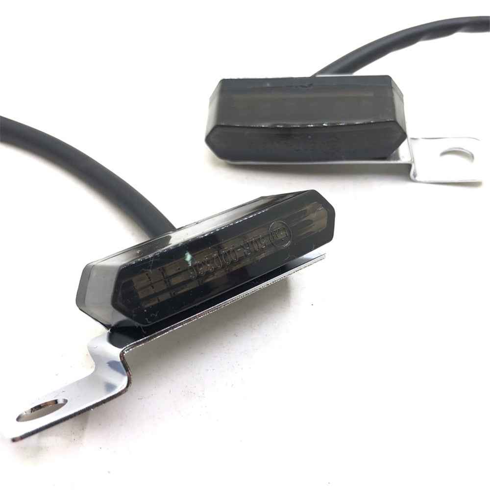 2Pcs Universal Motorcycle Flowing Water Turn Signal LED Light Brake Clutch Lever Flashing Lamp for Honda Yamaha Kawasaki Suzuki - Silver