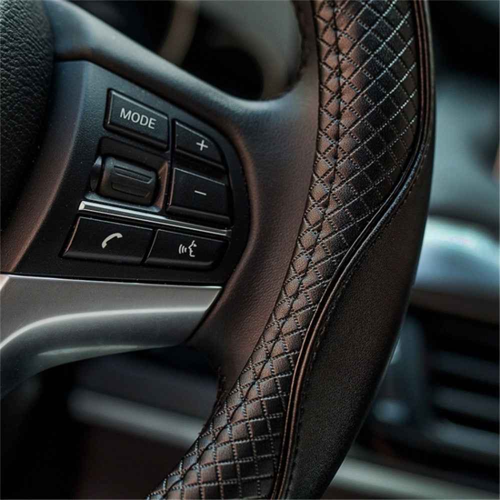 38cm Anti-Slip Embossing Genuine Cow Leather Car Steering Wheel Cover, D Type - Black+Blue Edge