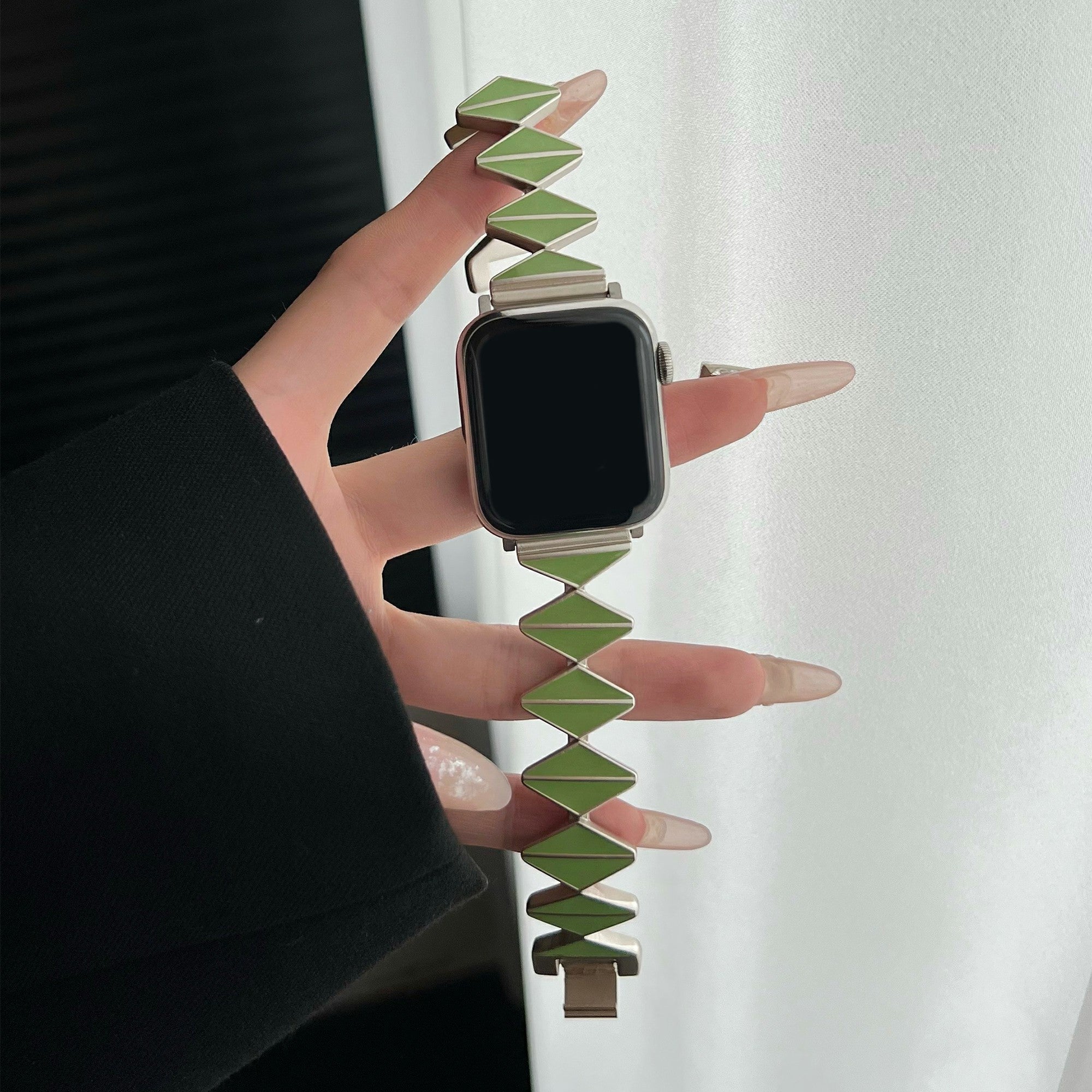 For Apple Watch Series 9 8 7 41mm / 6 5 4 SE (2022) SE (2023) SE 40mm / 3 2 1 38mm Watch Band Zinc Alloy Epoxy Strap - Green / Starlight Buckle