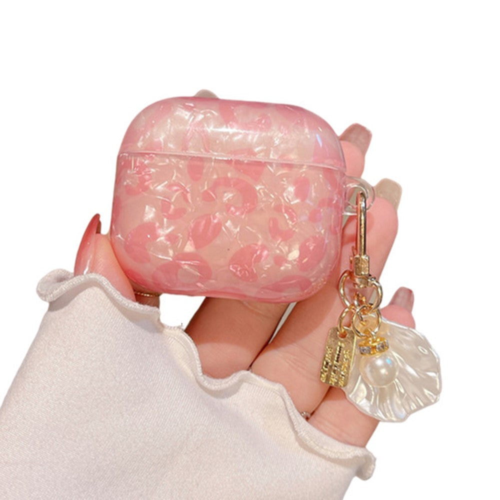 Compatible With  AirPods 5 / 4 Earphone Case Shell Pattern TPU Cover with Shell Pendant - Pink