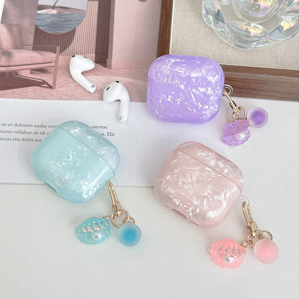 Compatible With  AirPods 5 / 4 Protective Case TPU Earphone Cover with Pearl and Seashell-Shaped Charm - White