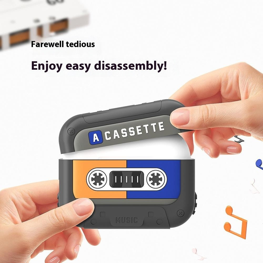 Compatible With  AirPods 5 / 4 Silicone Case Retro Cassette Style Earphone Protective Cover with Strap - Grey + Green