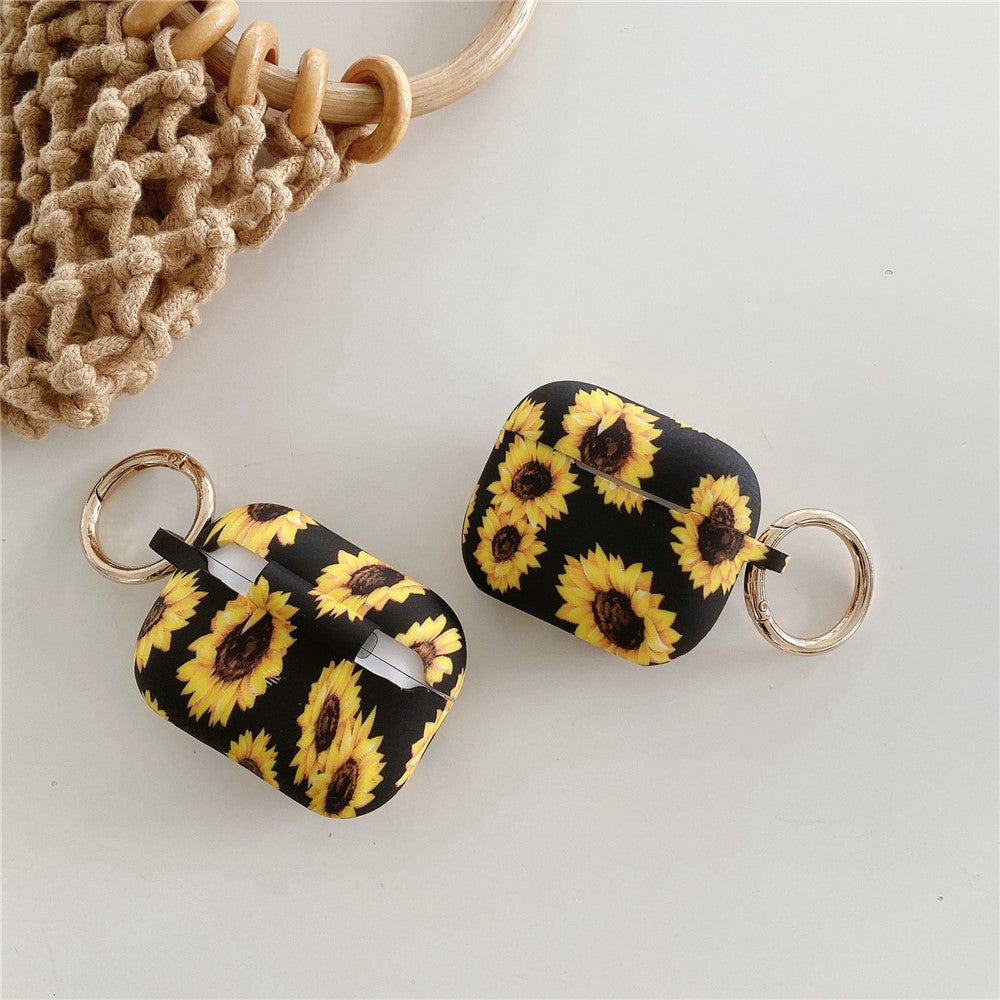 Compatible With  AirPods 5 / 4 Silicone Case Daisy Sunflower Pattern Earphone Protective Cover with Metal Buckle - Black