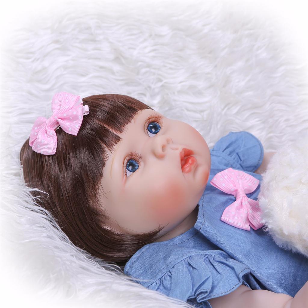 Huggable 22inch Reborn Doll Full Silicone Newborn Baby Girl Doll Clothes