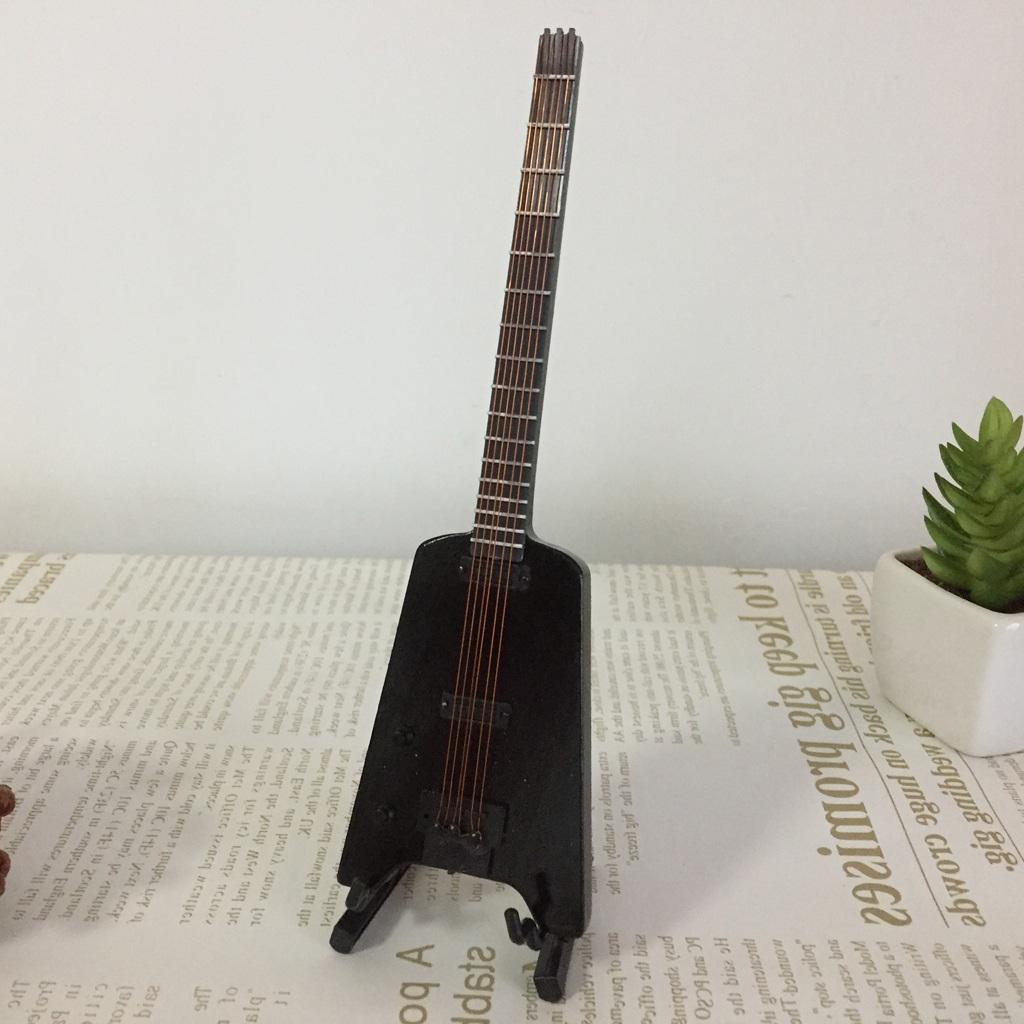 1/6 Miniature Wooden Guitar Musical Instrument Model Dollhouse Decor #C