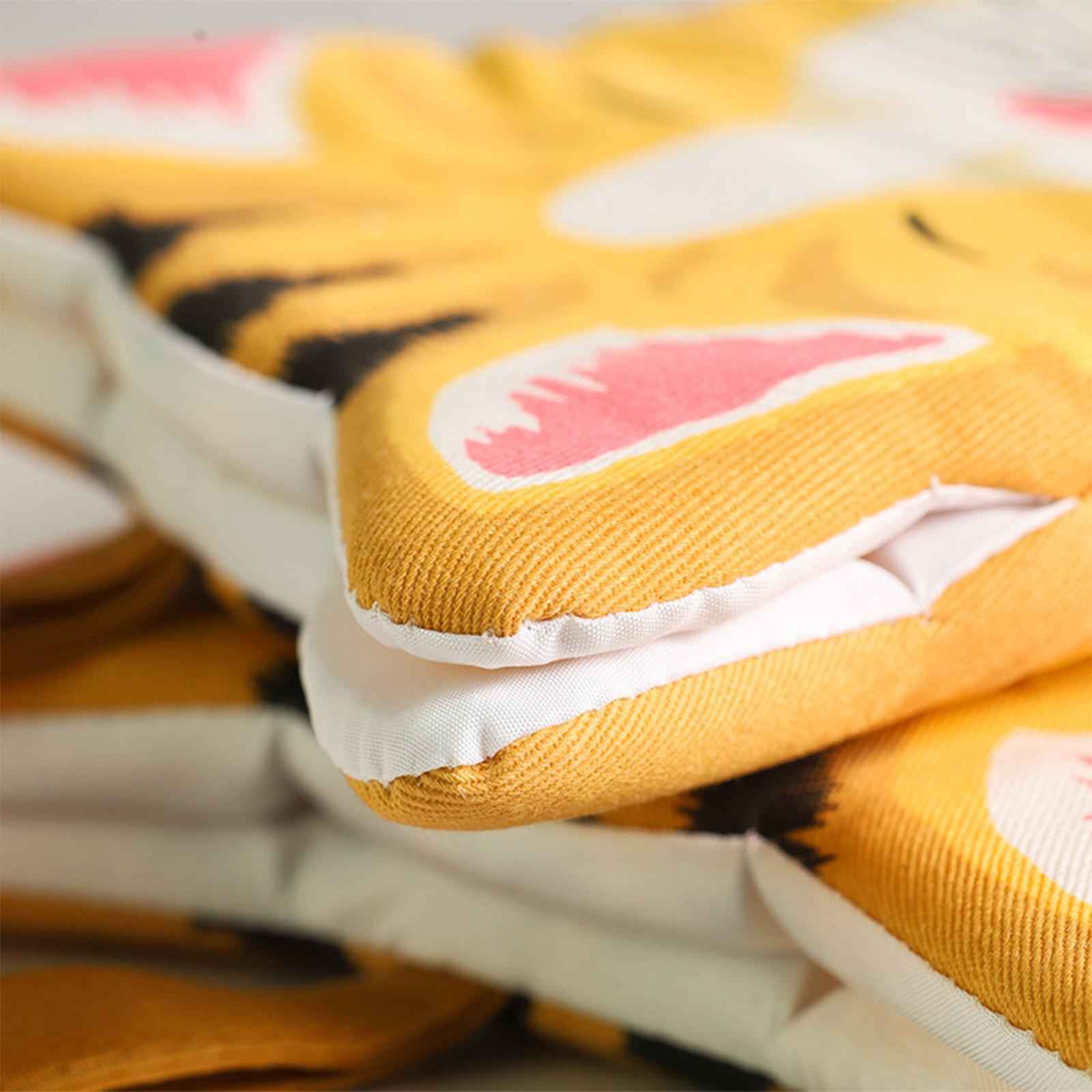 Microwave Oven Gloves Cat Shaped Portable Cozy for BBQ Household Baking A