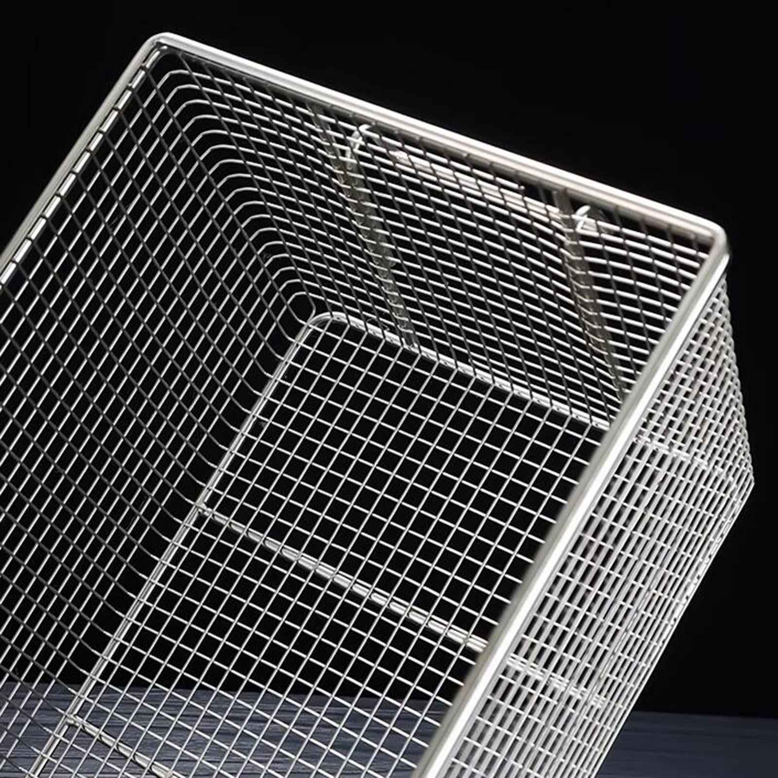 Fryer Basket with Handle Frying Serving Basket for Barbecue Chips Restaurant 19.7cmx17cmx10cm