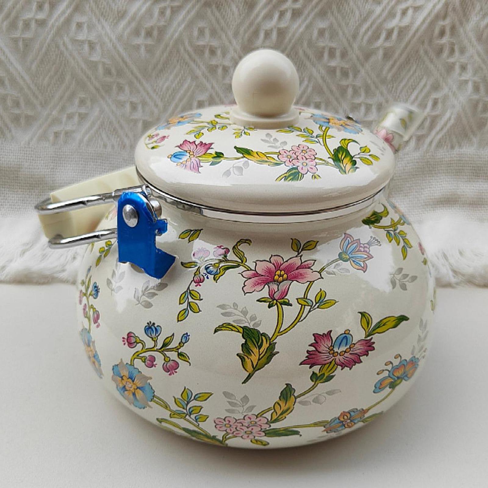 Enamel Tea Kettle Classic Design 2.5L Teakettle for Picnic Housewarming Home