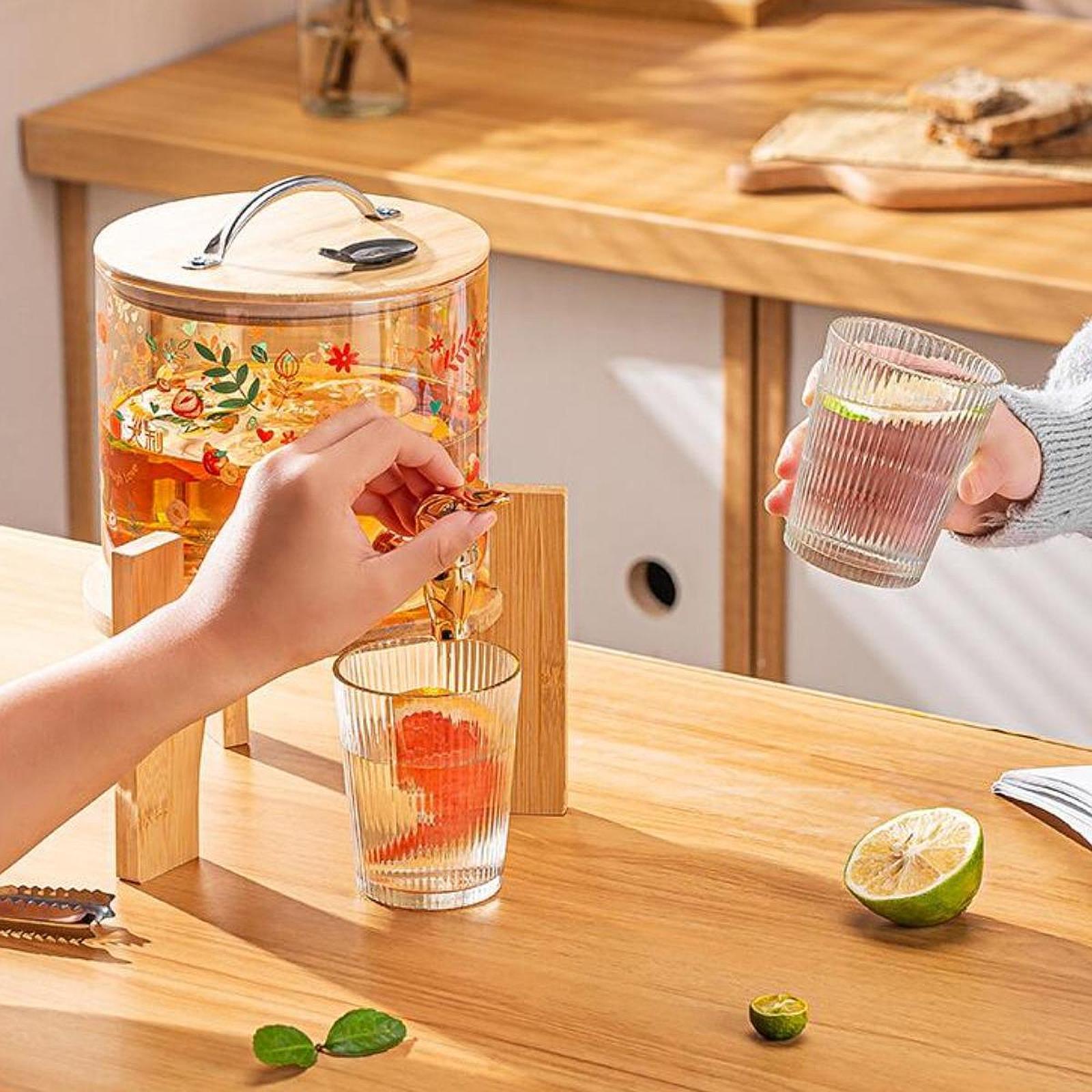 Beverage Dispenser 2.6L Wood Stand Water Pitcher for Birthday Holiday bamboo lid