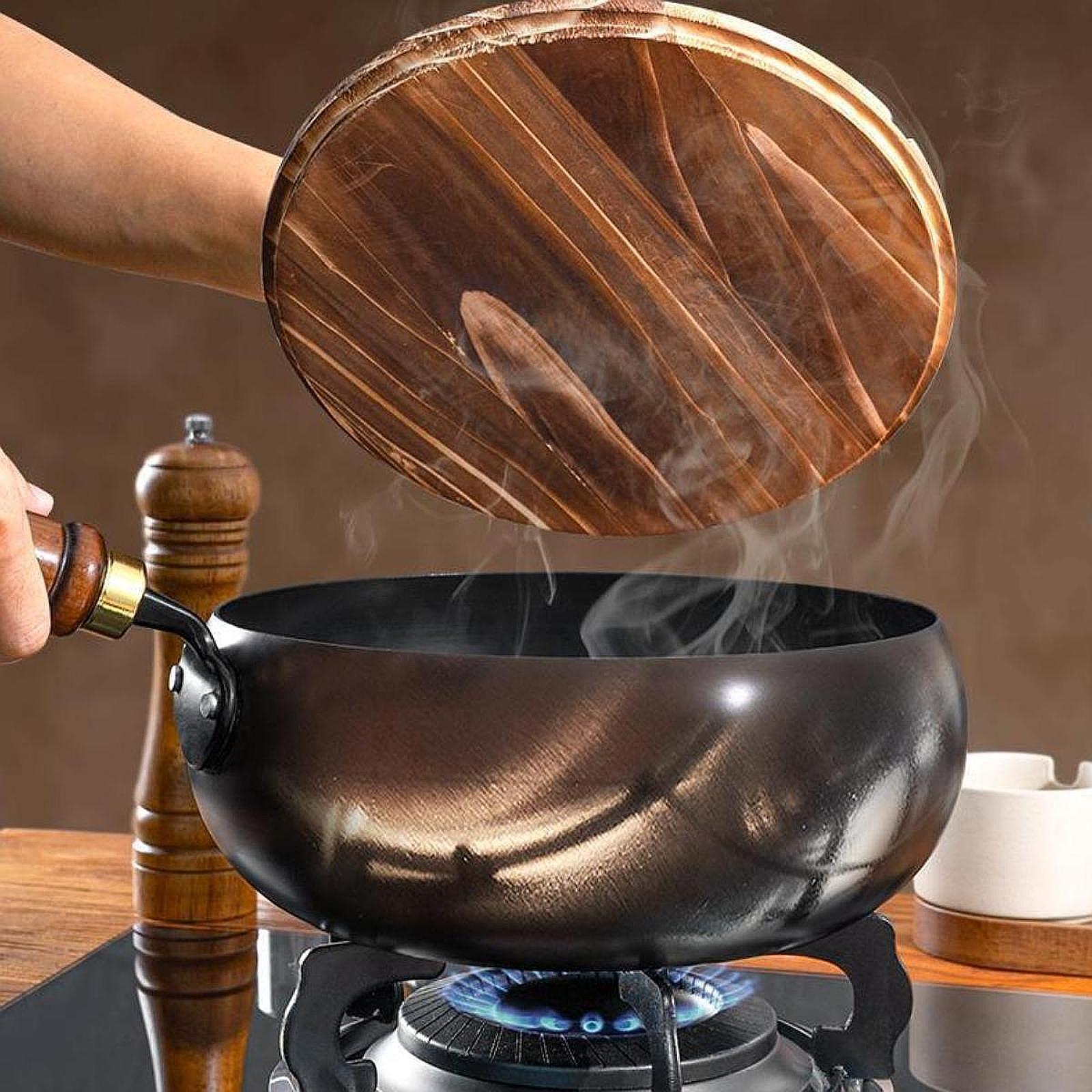 Iron Wok Household No Coating Home with Wood Handle Flat Bottom Stir Fry Pan 28cm