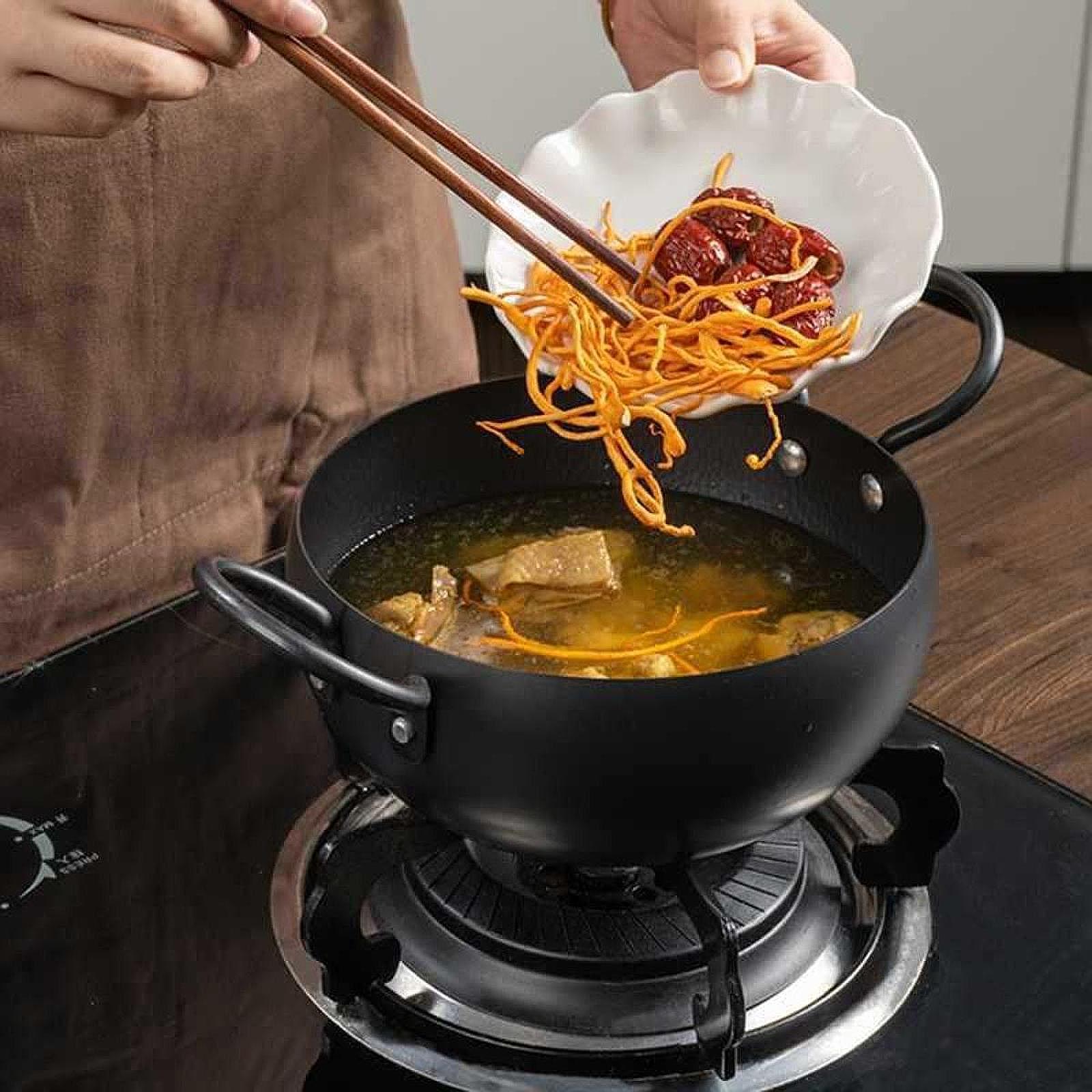 Iron Pot Gift Multifunctional with Handles Cooking Pot for Kitchen Soup Home Mouth Diameter 28cm