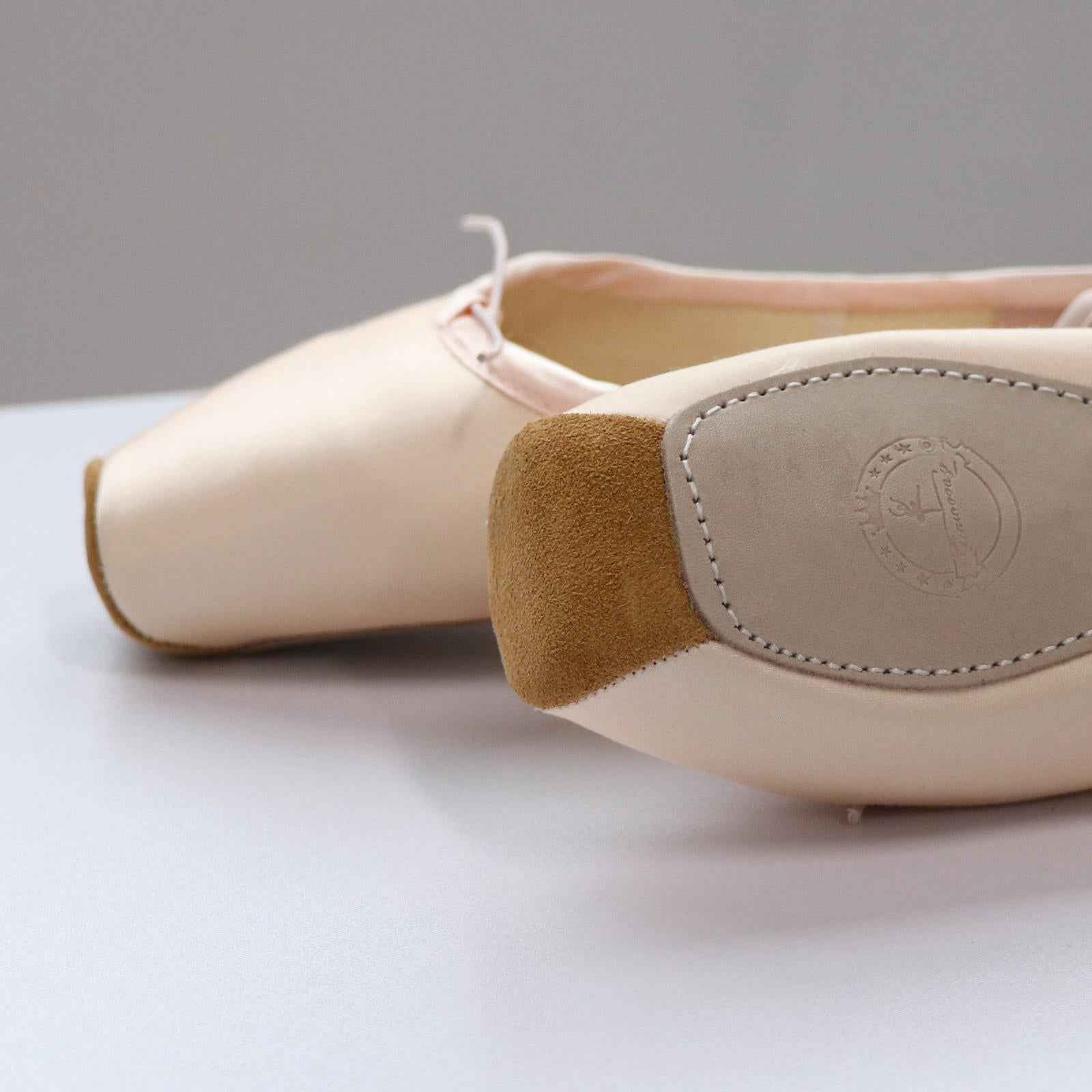 Women Girl Ballet Dance Shoes Satin Pointe Suede Sole Yoga Shoe Dancewear 40