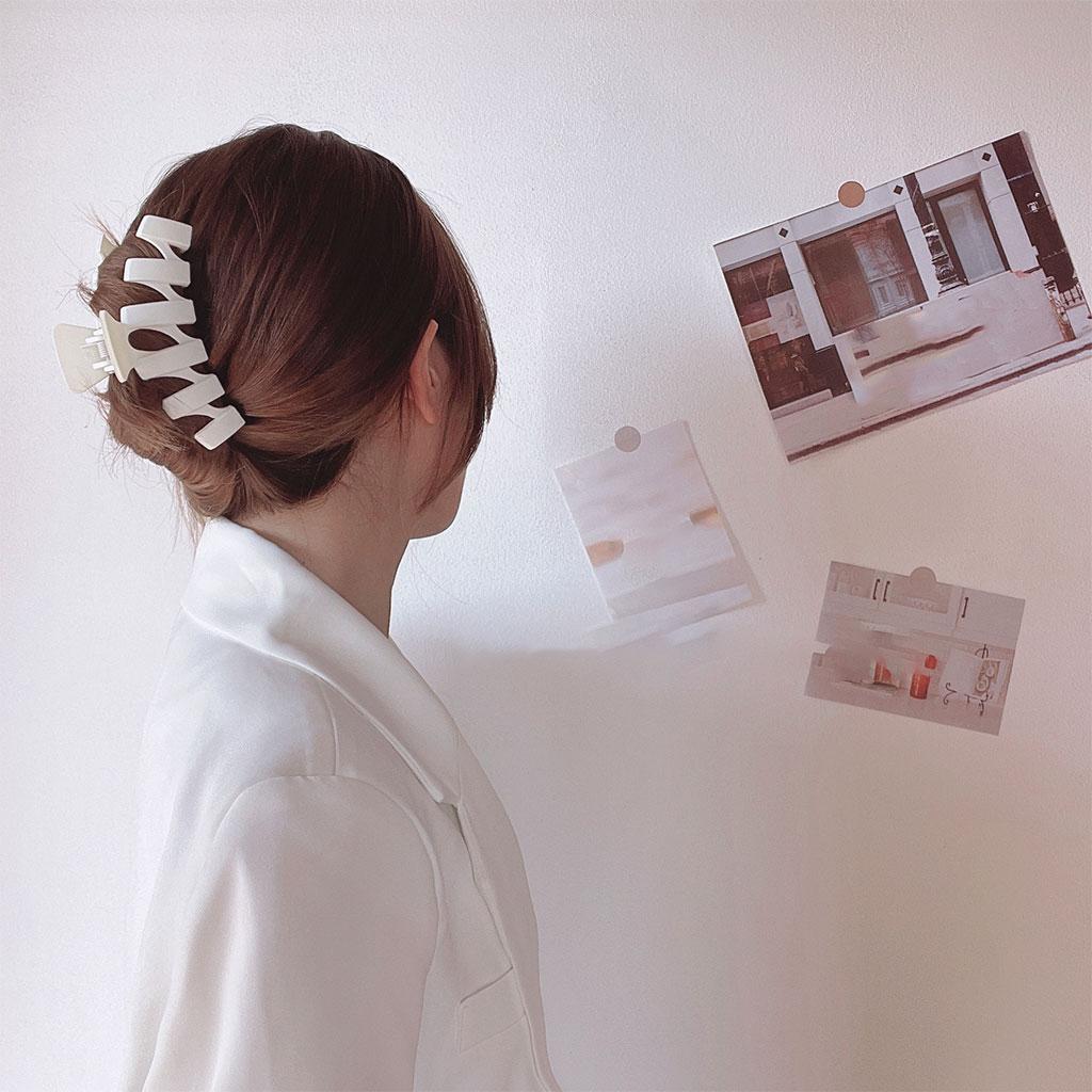 Big Hair Claw Clips Nonslip Matte 4 inch for Women Girl Thick Hair White