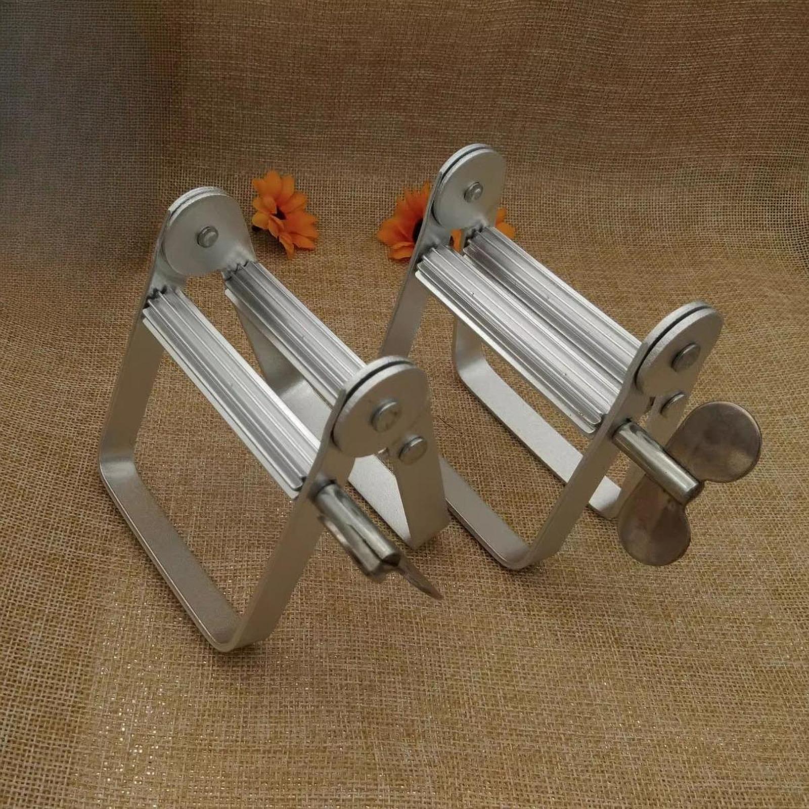 Rolling Toothpaste Wringer Squeezing Tool for Cosmetics Kitchen Garlic Paste