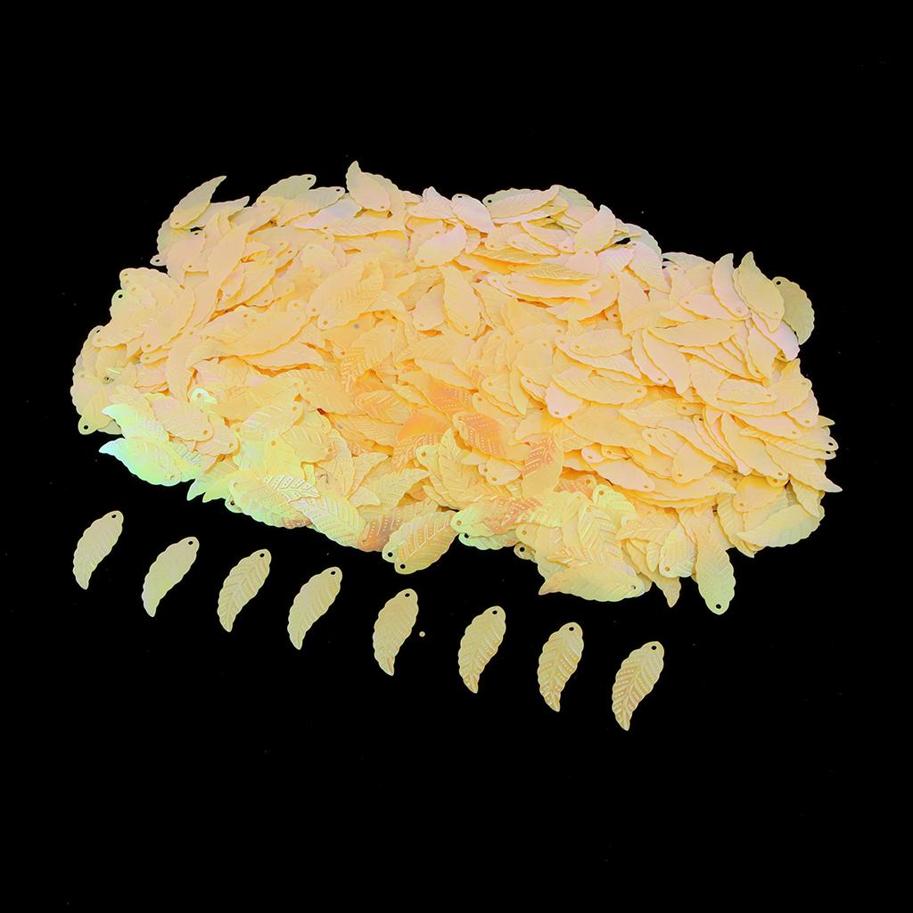 Bag of 1100pcs Leaf Loose Sequins for DIY Clothes Dress Sewing Accessories B