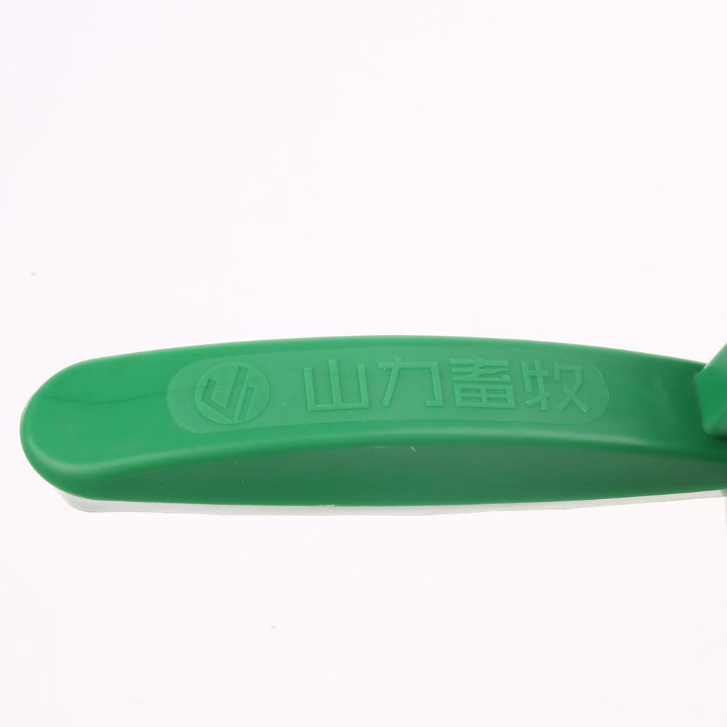 Medium Green Thick Pet Food Dry Food Scoop Plastic Feed Fodder Tool Shovel