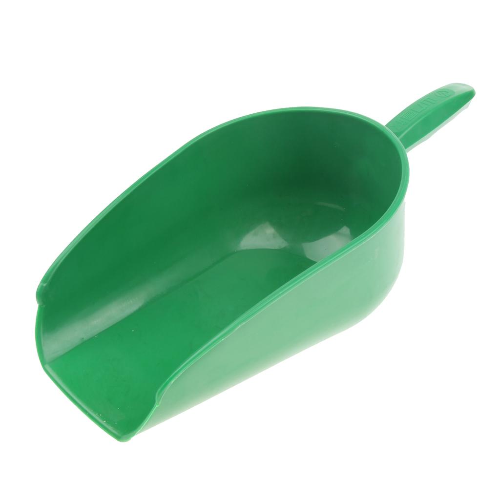 Medium Green Thick Pet Food Dry Food Scoop Plastic Feed Fodder Tool Shovel