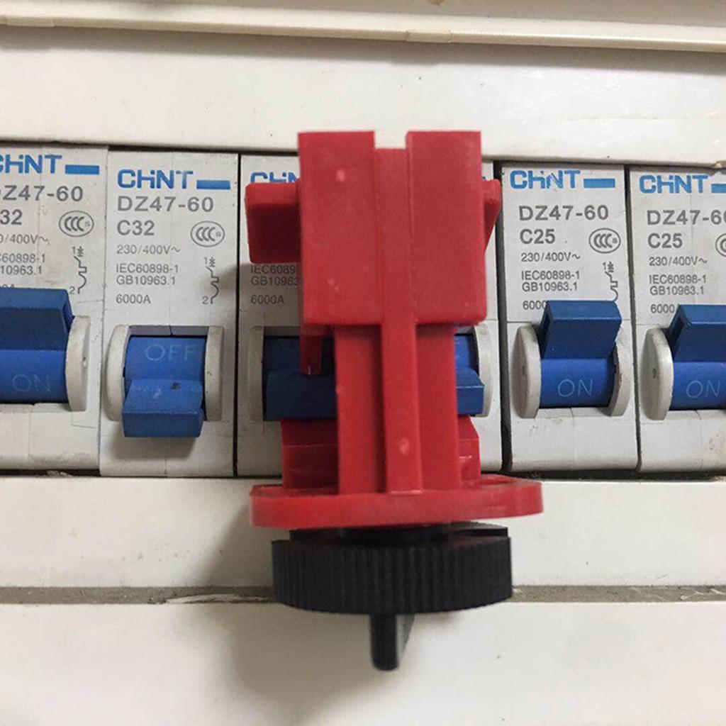 Universal Miniature Circuit Breaker Lockout