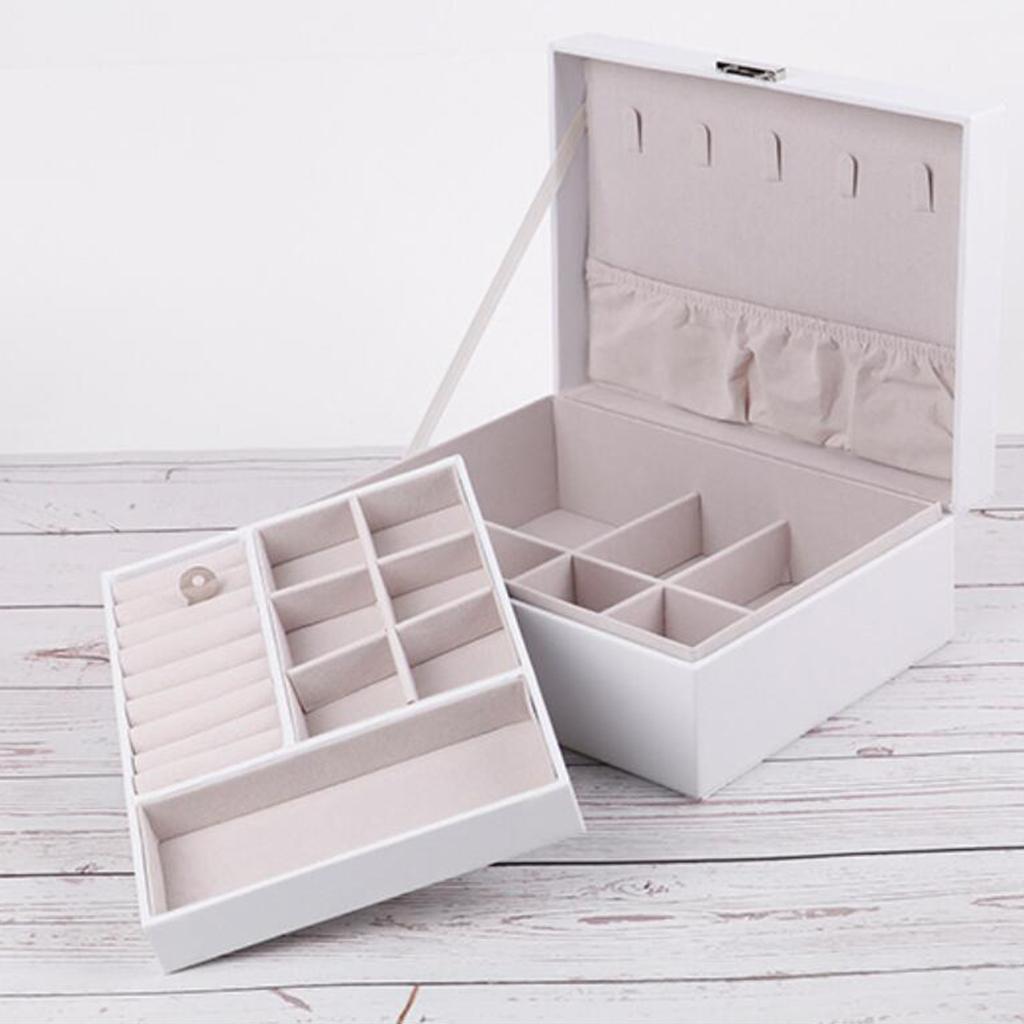 Leather jewelry box white