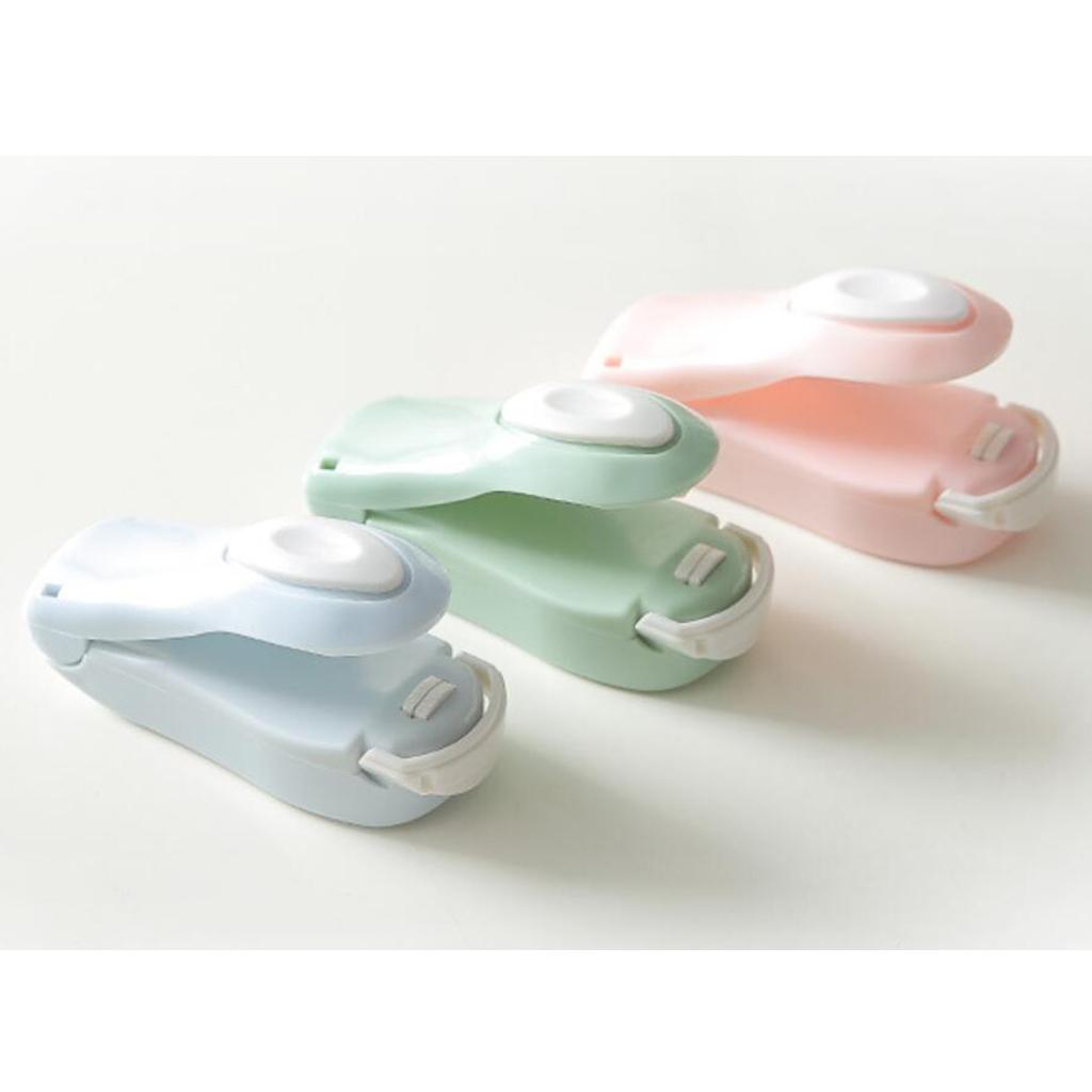 Portable Mini Sealer for Plastic Bags Preservation Hand Press Bag Sealer blue