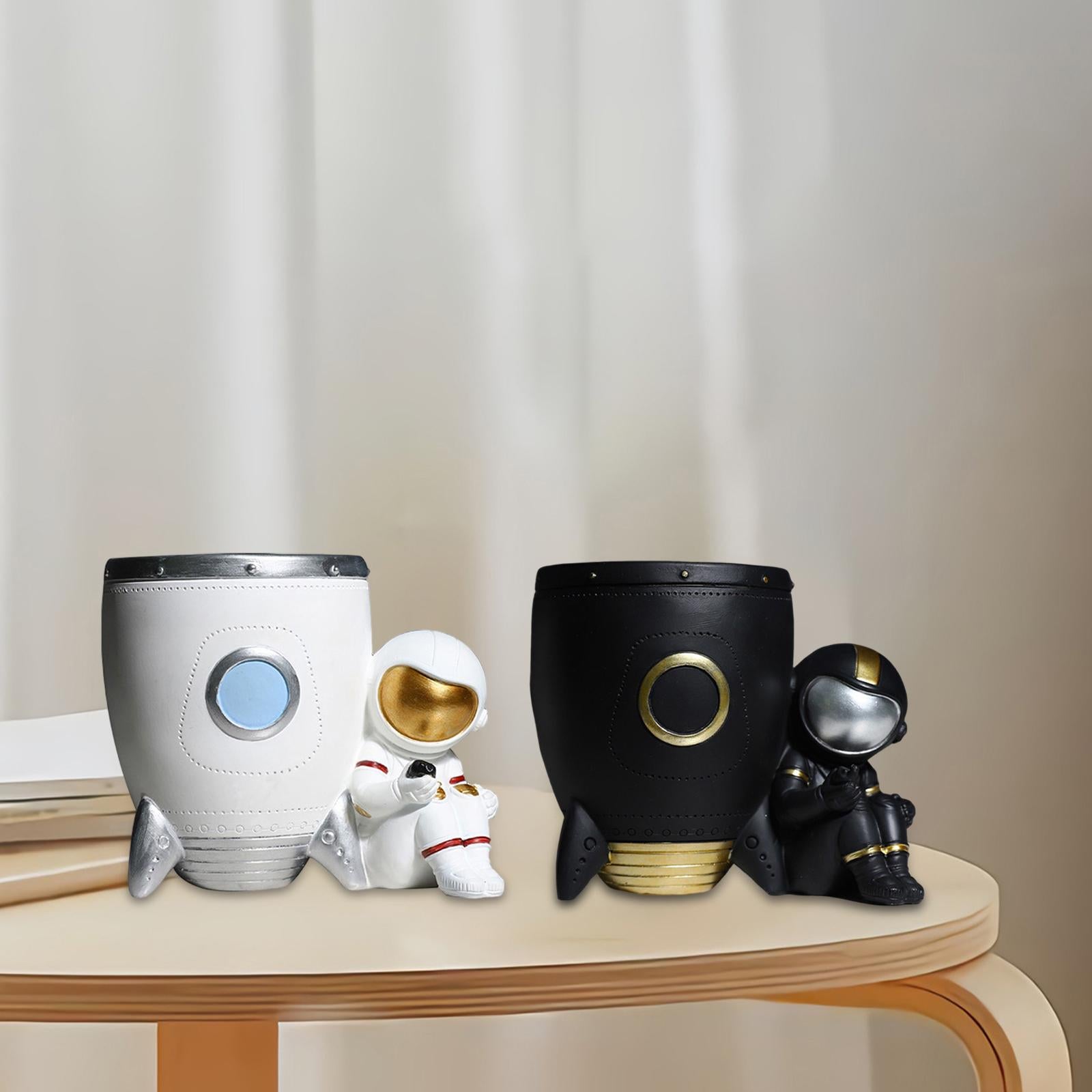 Nordic Astronaut Pen Pencil Holder Pen Cup Durable Resin for Home Office white