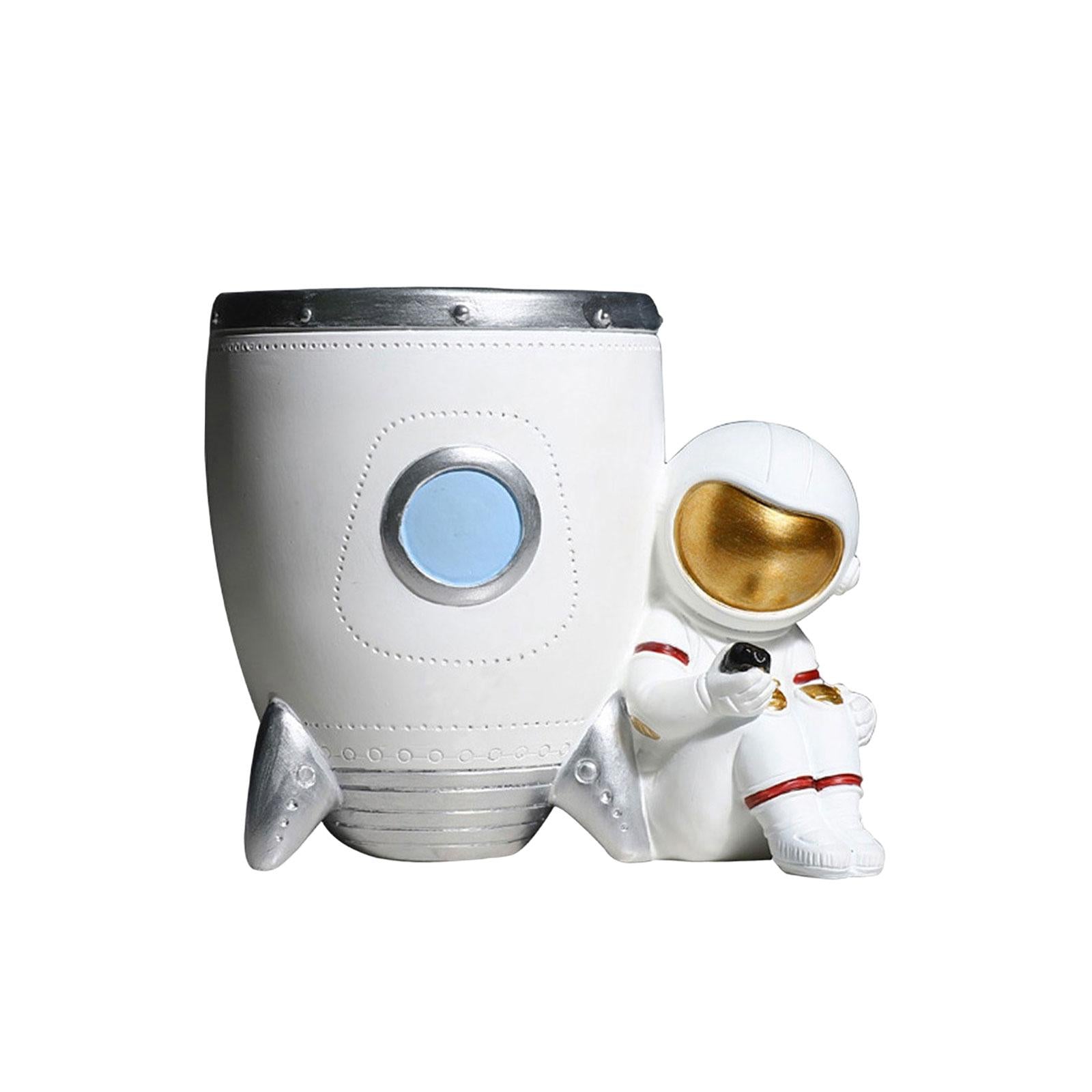 Nordic Astronaut Pen Pencil Holder Pen Cup Durable Resin for Home Office white